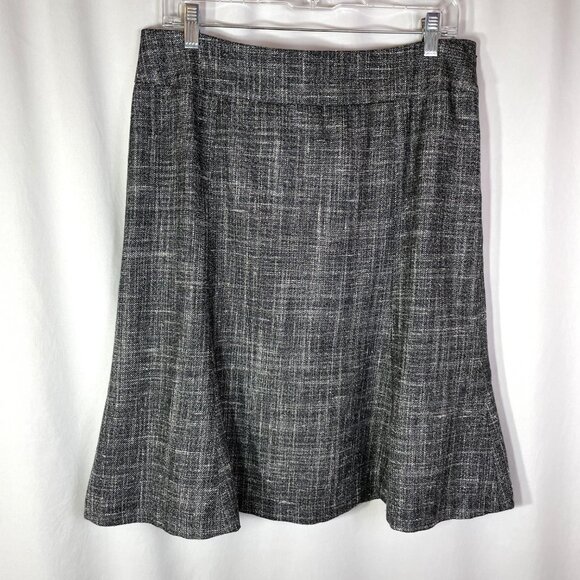 LOFT Silk Blend Tweed Skirt Fluted Hem Midi Black Gray Size 10 - Picture 2 of 10